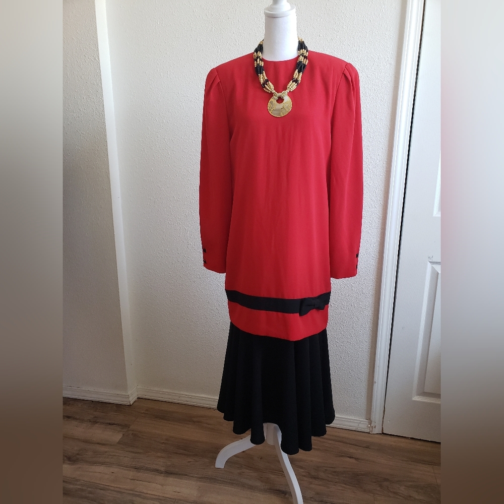 #Vintage Kasper Women Red/black Set 2 Piecies
